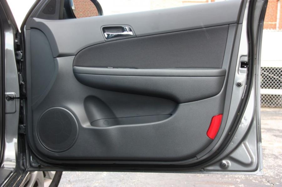  Hyundai Elantra Touring 2008 года  (фото 70 из 118)